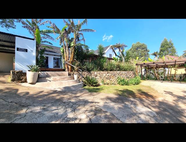 256M² GUESTHOUSE FOR SALE IN GRASKOP